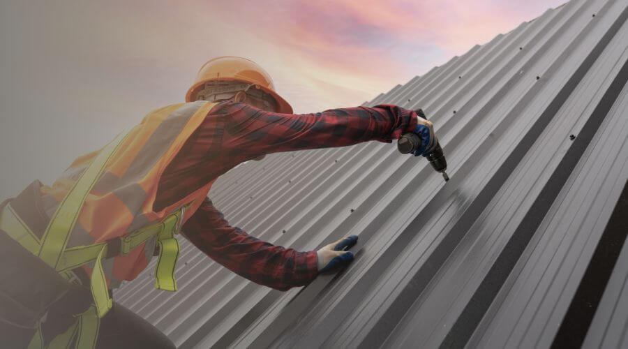 Expert Emergency Roof Repairs services in Winona, MS